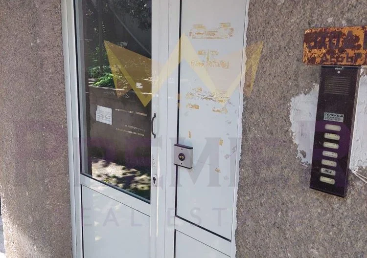 Четиристаен апартамент в Идеален център -  - снимка 12 - Имоти Премиер