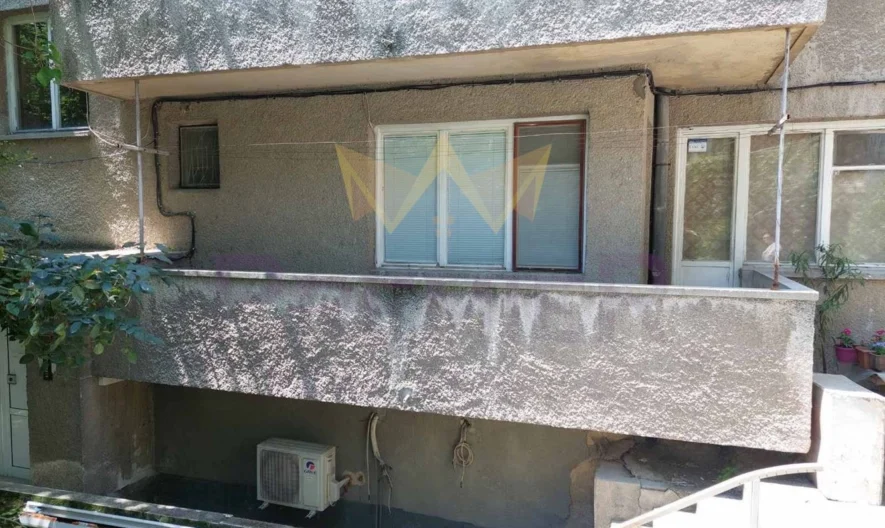 Четиристаен апартамент в Идеален център -  - снимка 12 - Имоти Премиер