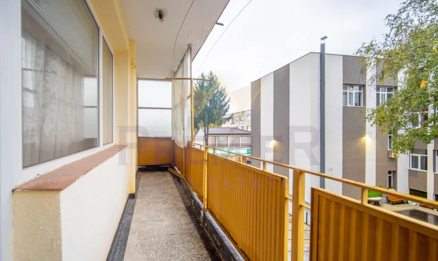 Четиристаен апартамент в идеален център Добрич -  - снимка 12 - Имоти Премиер