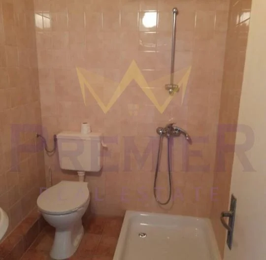 Четиристаен Апартамент в кв. Аспарухово -  - снимка 11 - Имоти Премиер