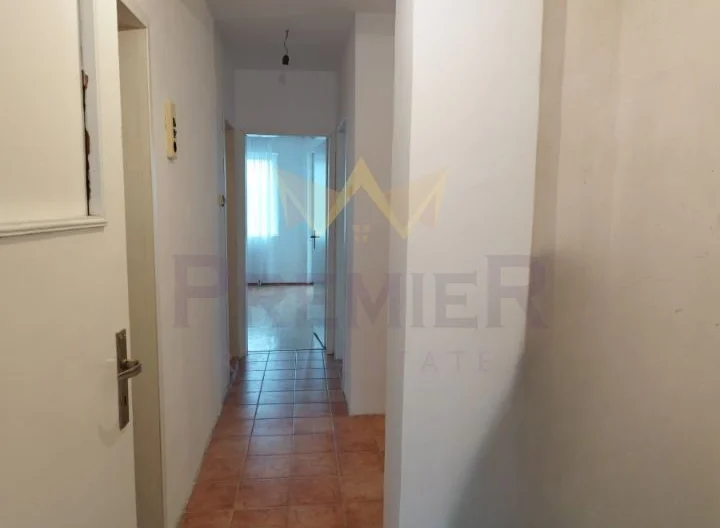 Четиристаен Апартамент в кв. Аспарухово -  - снимка 6 - Имоти Премиер