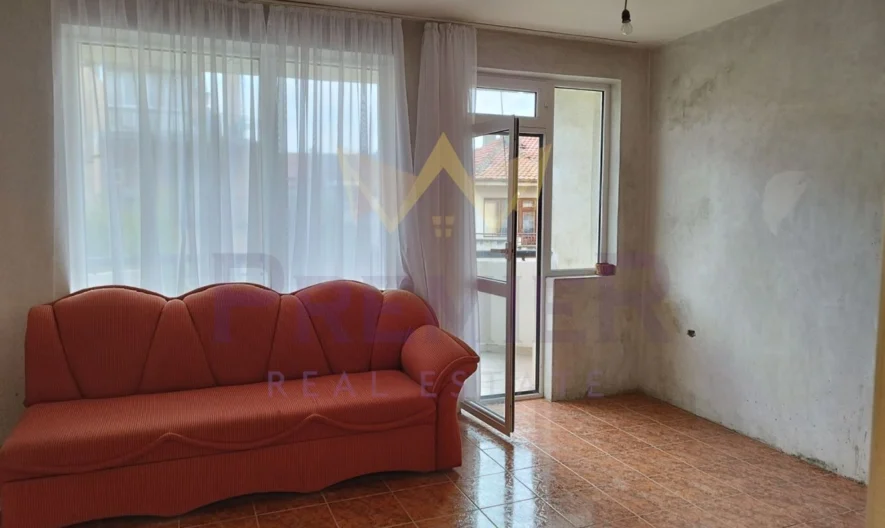 Четиристаен Апартамент в кв. Аспарухово -  - снимка 7 - Имоти Премиер