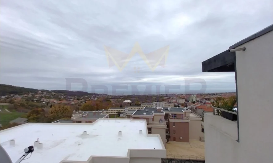 Четиристаен апартамент в кв. Виница - - снимка 1 - Имоти Премиер