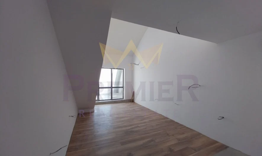 Четиристаен апартамент в кв. Виница -  - снимка 3 - Имоти Премиер