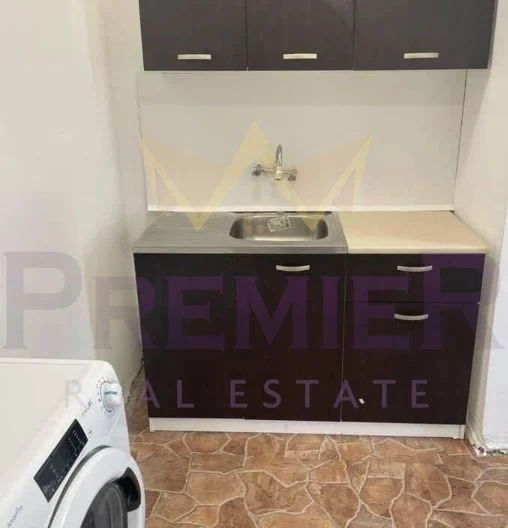 Четиристаен апартамент в квартал Бенковски -  - снимка 4 - Имоти Премиер