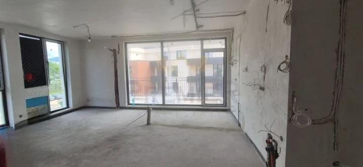 Четиристаен апартамент в кв.Манастирски ливади - - снимка 4 - Имоти Премиер