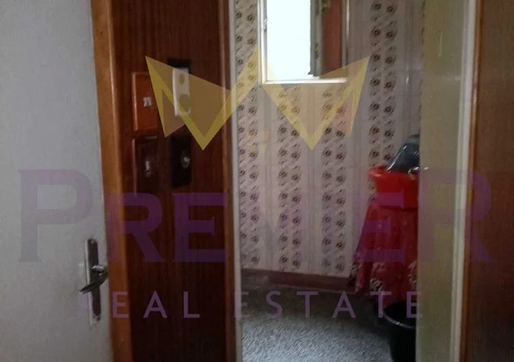 Четиристаен апартамент в кв.Прослав -  - снимка 5 - Имоти Премиер