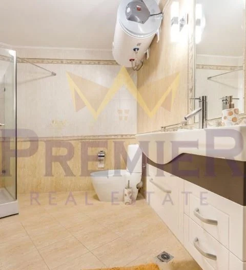 Четиристаен апартамент в м-т Ален мак -  - снимка 11 - Имоти Премиер