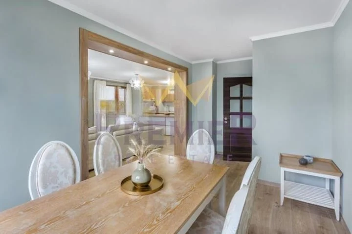 Четиристаен апартамент в м-т Ален мак - - снимка 3 - Имоти Премиер