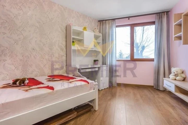 Четиристаен апартамент в м-т Ален мак -  - снимка 6 - Имоти Премиер