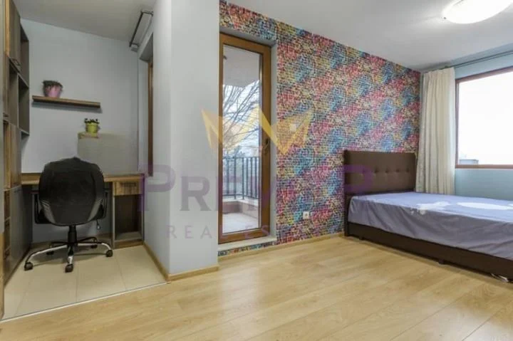 Четиристаен апартамент в м-т Ален мак -  - снимка 9 - Имоти Премиер