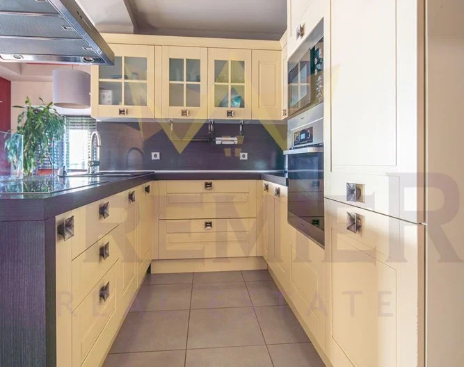 Четиристаен апартамент в Несебър с подземен гараж - - снимка 10 - Имоти Премиер