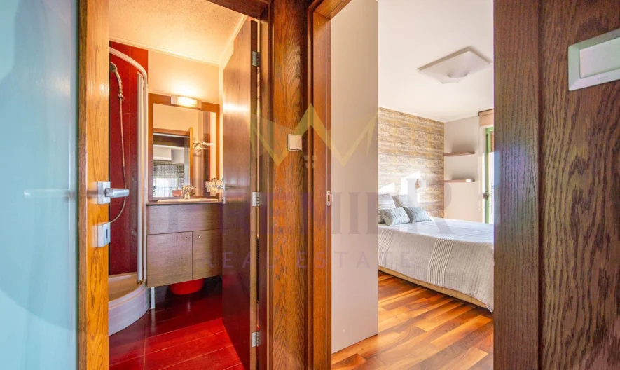 Четиристаен апартамент в Несебър с подземен гараж - - снимка 12 - Имоти Премиер