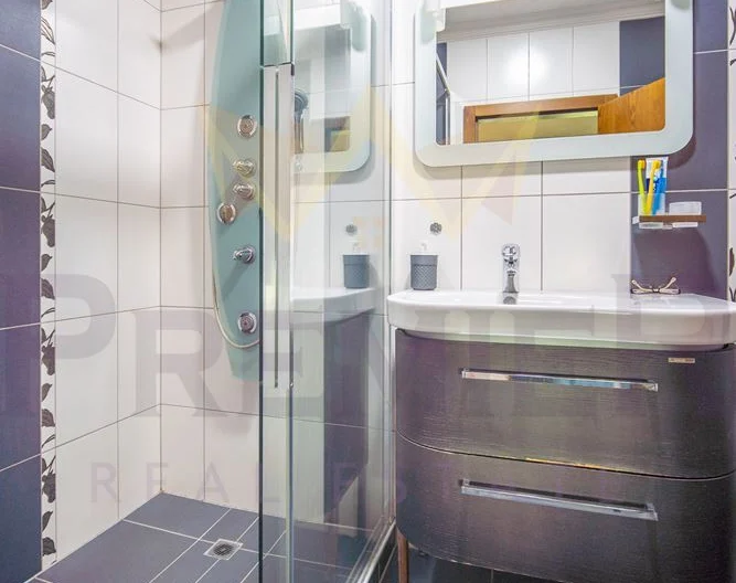 Четиристаен апартамент в Несебър с подземен гараж - - снимка 17 - Имоти Премиер