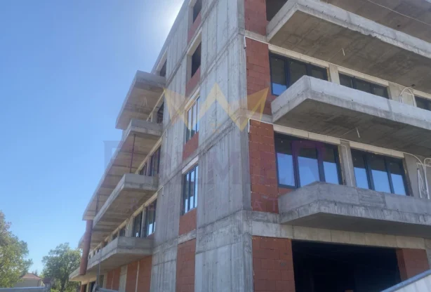 Агенция за недвижими имоти - Имоти Премиер - имот - 1101061, Цена: 349900 EUR