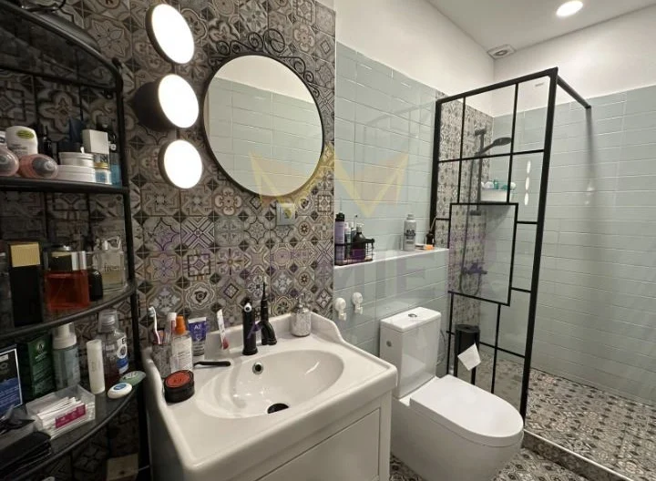 Четиристаен апартамент в Център -  - снимка 15 - Имоти Премиер