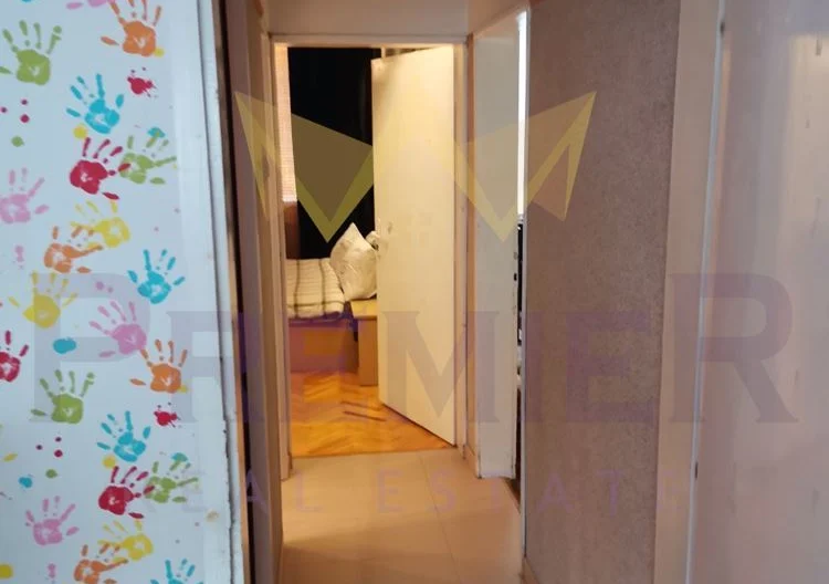 Четиристаен апартамент в Център, гр. Перник -  - снимка 4 - Имоти Премиер