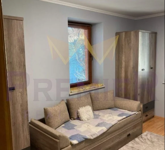 Четиристаен апартамент в центъра на град Добрич! -  - снимка 6 - Имоти Премиер