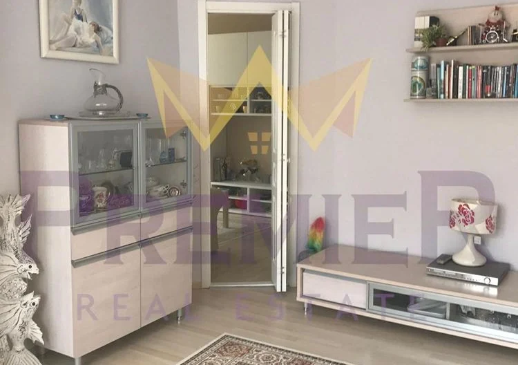 ЧЕТИРИСТАЕН АПАРТАМЕНТ В ЦЕНТЪРА НА ГРАД ВАРНА - - снимка 9 - Имоти Премиер