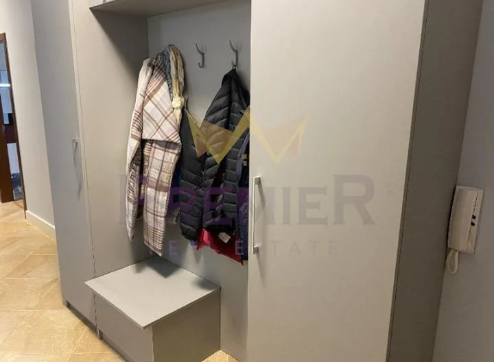 ЧЕТИРИСТАЕН АПАРТАМЕНТ В ЗАТВОРЕН КОМПЛЕКС -  - снимка 9 - Имоти Премиер