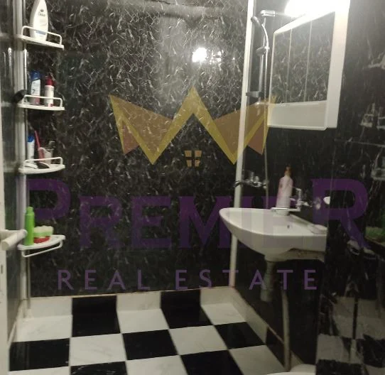 ЧЕТИРИСТАЕН апартамент във Възраждане 4 - - снимка 11 - Имоти Премиер