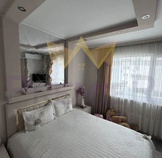 Четиристаен апартамент жк. Меден Рудник зона В - - снимка 4 - Имоти Премиер