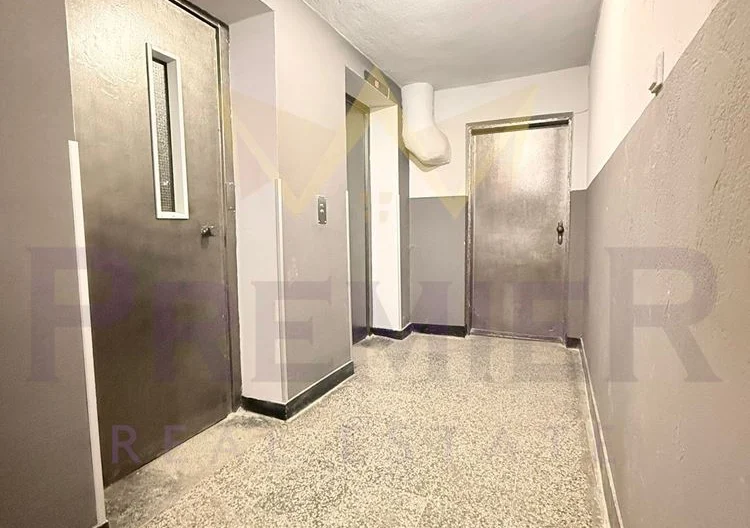 Четиристаен Апартамент Зимно Кино Тракия гр.Варна -  - снимка 16 - Имоти Премиер