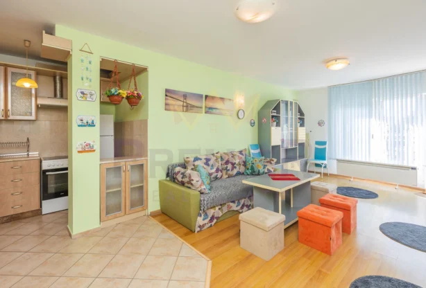 Агенция за недвижими имоти - Имоти Премиер - имот - 1174604, Цена: 600000 EUR