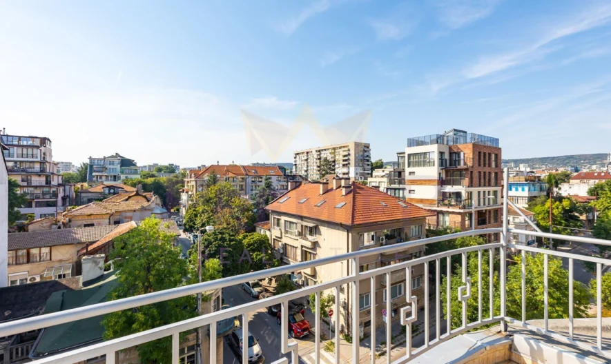 ЧЕТИРИСТАЕН напълно обзаведен до Община Варна! - - снимка 15 - Имоти Премиер