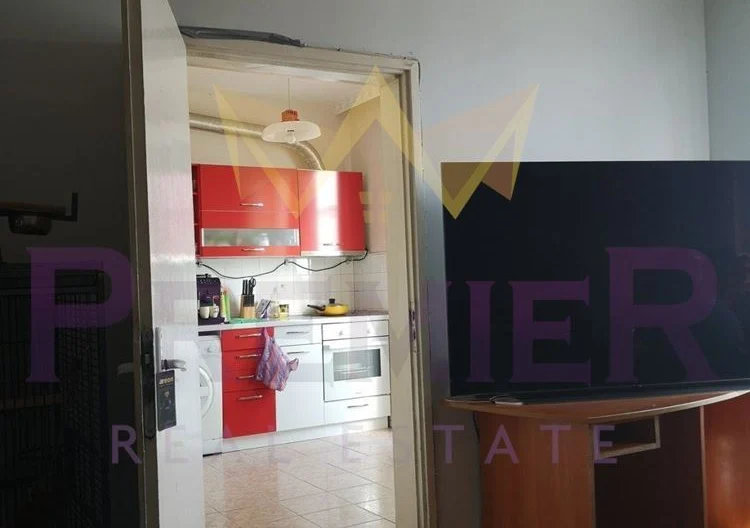 Четиристаен просторен апартамент - - снимка 4 - Имоти Премиер