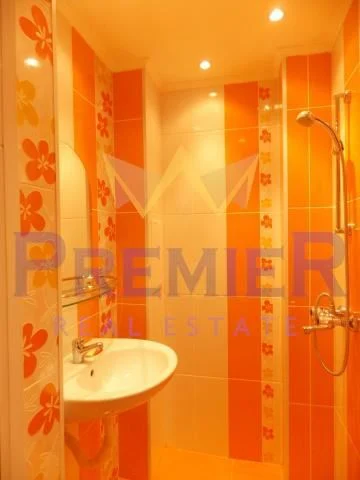 Четиристаен просторен апартамент -  - снимка 9 - Имоти Премиер