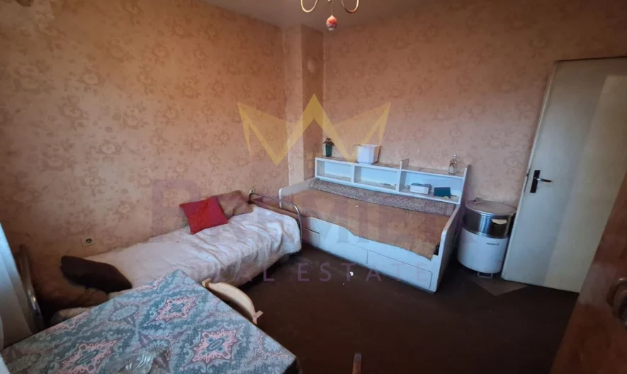 Четиристаен, стара тухла ТЕЦ , кв. Възраждане - - снимка 8 - Имоти Премиер