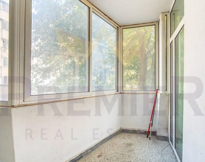 Четиристаен тухлен апартамент в района на Лятно кино Тракия - - снимка 21 - Имоти Премиер