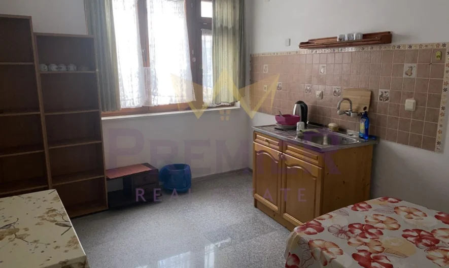 Четиристаен в Бургас, център -  - снимка 3 - Имоти Премиер