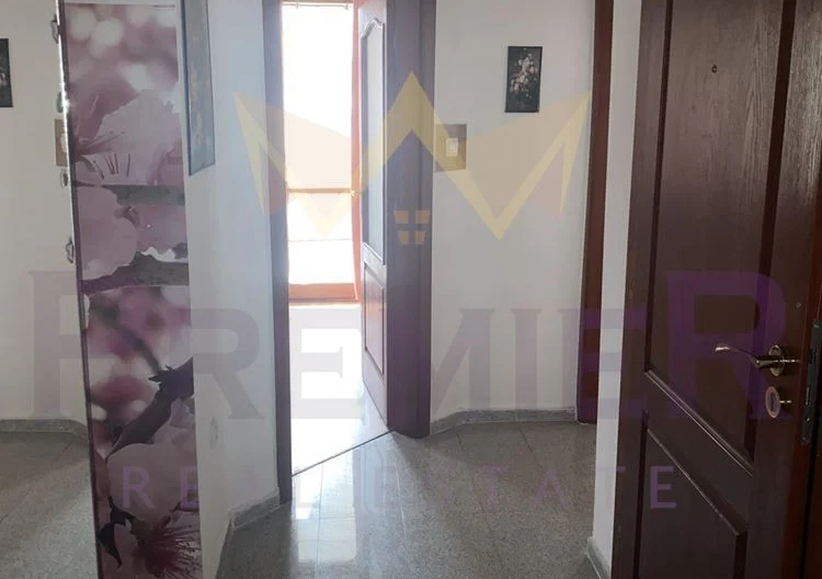 Четиристаен в Бургас, център -  - снимка 5 - Имоти Премиер