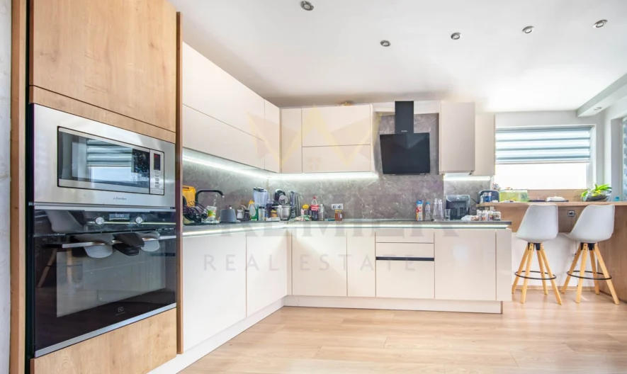 Четиристаен в Бургас, Възраждане -  - снимка 16 - Имоти Премиер