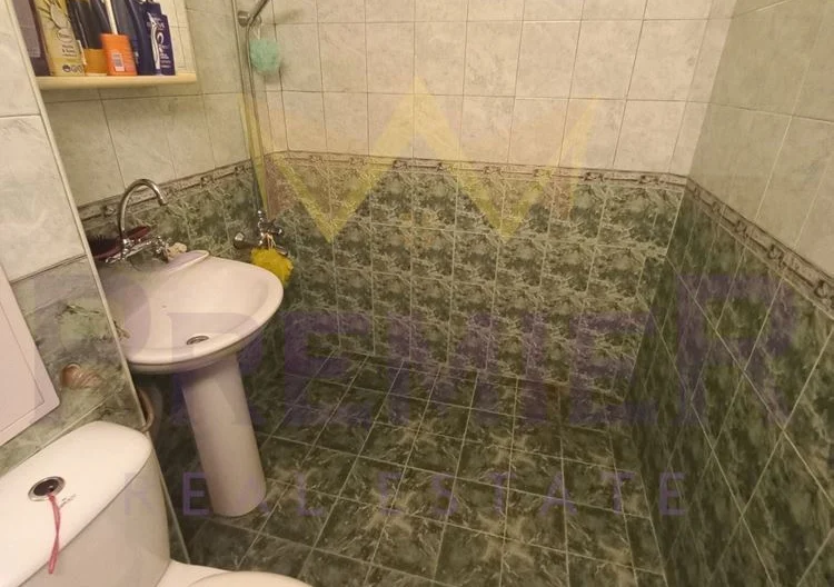 Четиристаен  в кв. Люлин 4 -  - снимка 9 - Имоти Премиер