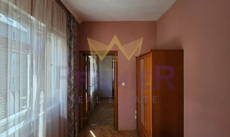 Четиристаен в кв.Иван Вазов -  - снимка 10 - Имоти Премиер