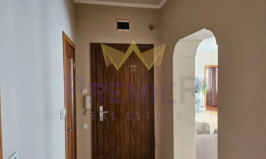 Четиристаен в кв.Иван Вазов -  - снимка 11 - Имоти Премиер