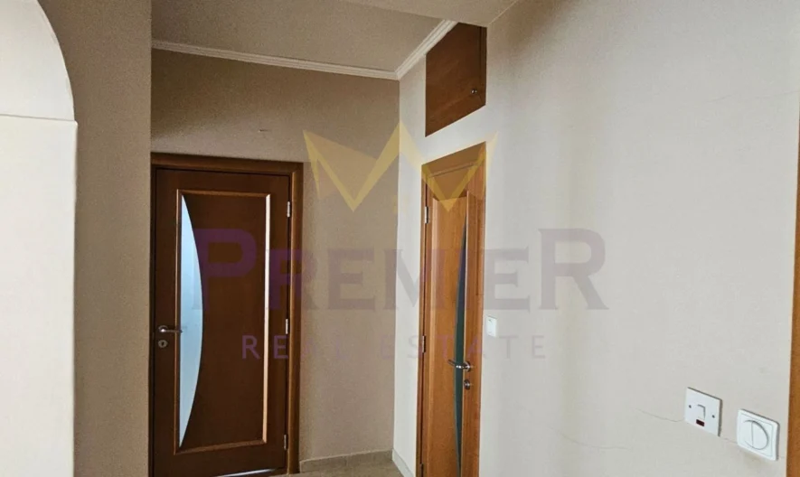 Четиристаен в кв.Иван Вазов -  - снимка 12 - Имоти Премиер