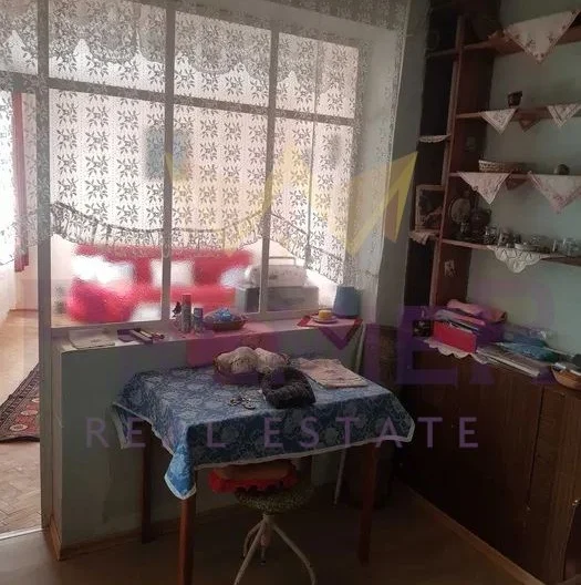 Четиристаен в центърът на град Добрич -  - снимка 6 - Имоти Премиер