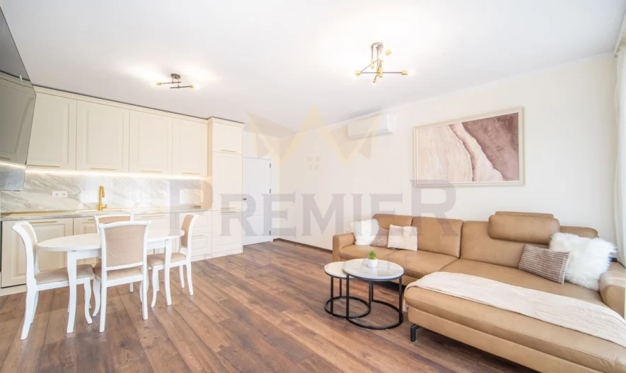 Чистно нов напълно обзаведен двустаен апартамент с паркомясто к.к Константин и Елена - - снимка 1 - Имоти Премиер