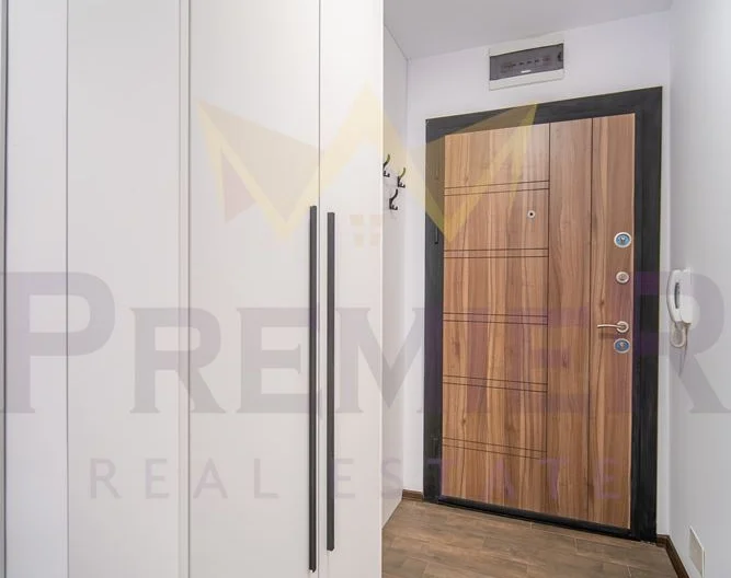 Чистно нов напълно обзаведен двустаен апартамент с паркомясто к.к Константин и Елена - - снимка 8 - Имоти Премиер