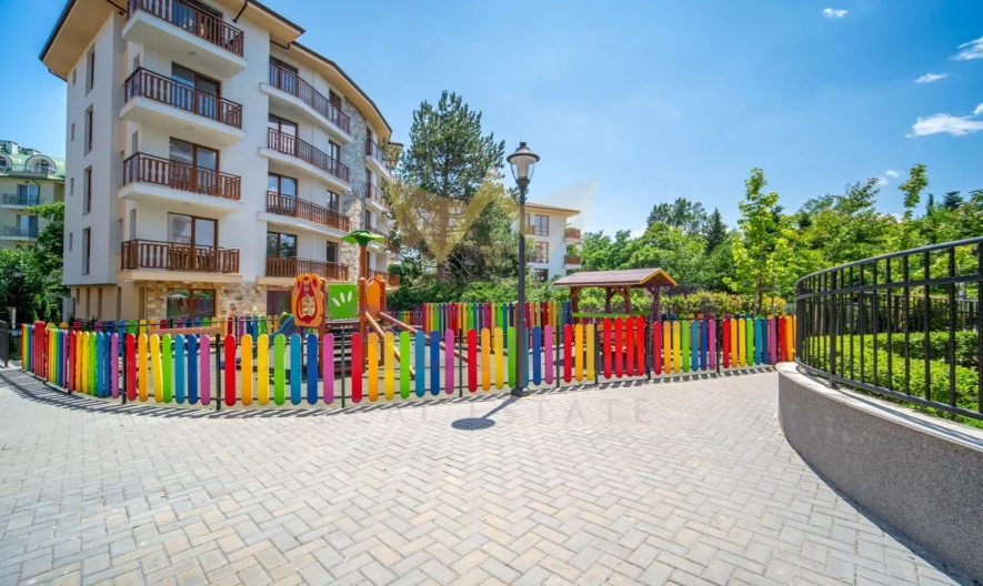 Чистно нов напълно обзаведен двустаен апартамент с паркомясто к.к Константин и Елена -  - снимка 9 - Имоти Премиер