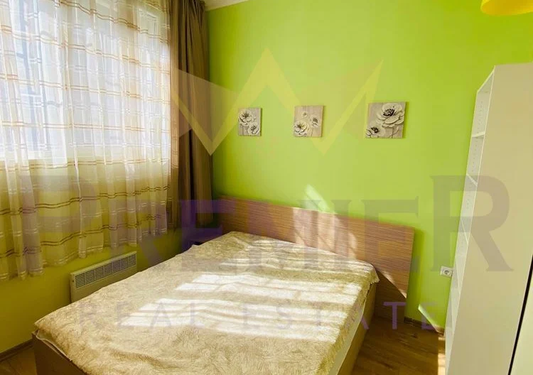 ЧИСТО НОВ АПАРТАМЕНТ С АНГЛИЙСКИ ДВОР - - снимка 4 - Имоти Премиер