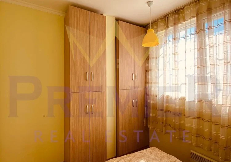 ЧИСТО НОВ АПАРТАМЕНТ С АНГЛИЙСКИ ДВОР -  - снимка 7 - Имоти Премиер