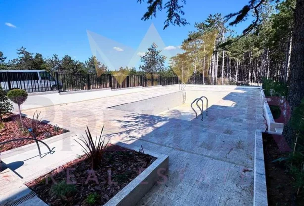 Агенция за недвижими имоти - Имоти Премиер - имот - 1061679, Цена: 169900 EUR