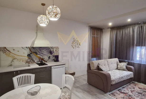 Агенция за недвижими имоти - Имоти Премиер - имот - 865495, Цена: 2700000 EUR