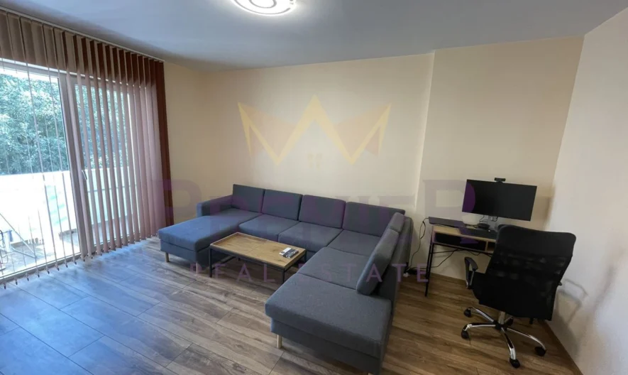 ЧИСТО НОВ ТРИСТАЕН ЦЕНТЪР - - снимка 4 - Имоти Премиер