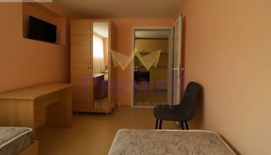 ЧИСТО НОВ ТРИСТАЕН ЦВЕТЕН КВАРТАЛ -  - снимка 3 - Имоти Премиер